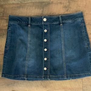 AE skirt with pockets!